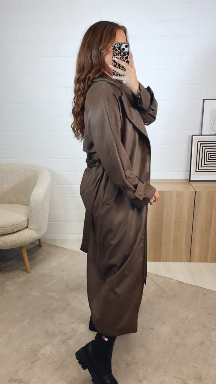 VELOURS langer Trenchcoat Mantel zum SCHNÜREN / braun Art. 12609