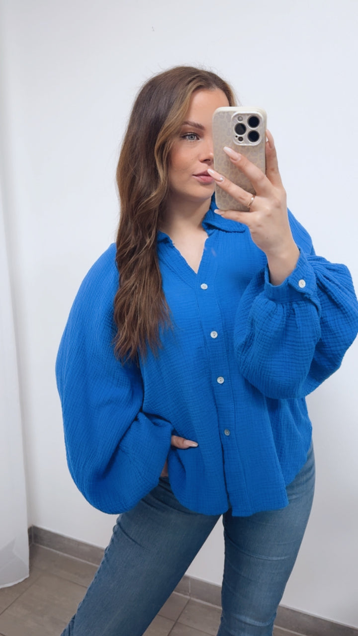 KURZE Oversize Musselin Bluse BALLONÄRMEL / royal blau Art. 14720