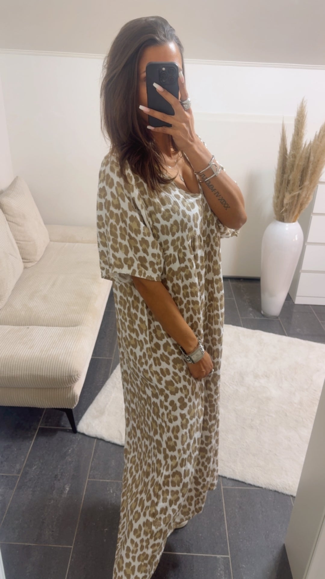 LEO langes Musselin Kleid, kurze Ärmel / weiß - beige - taupe Art. 14646