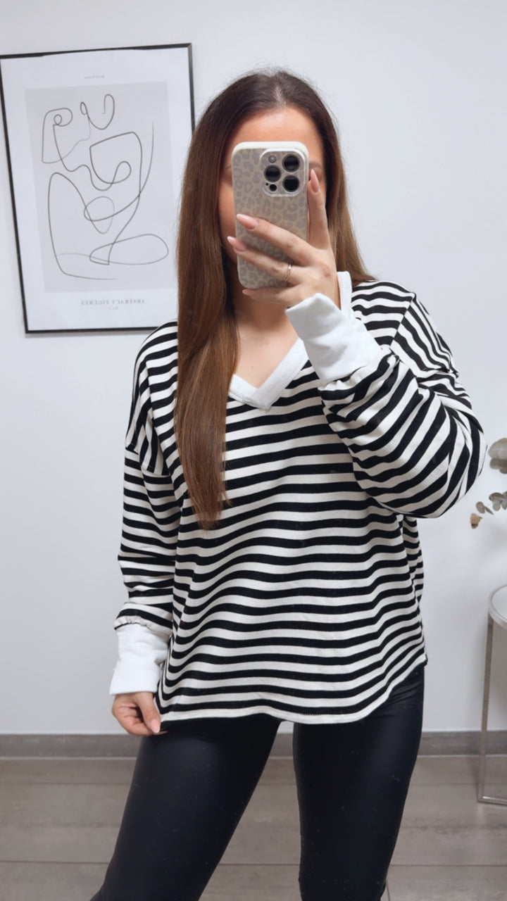 STREIFEN Sweater mit used V-Ausschnitt / schwarz - creme - weiss Art. 13340