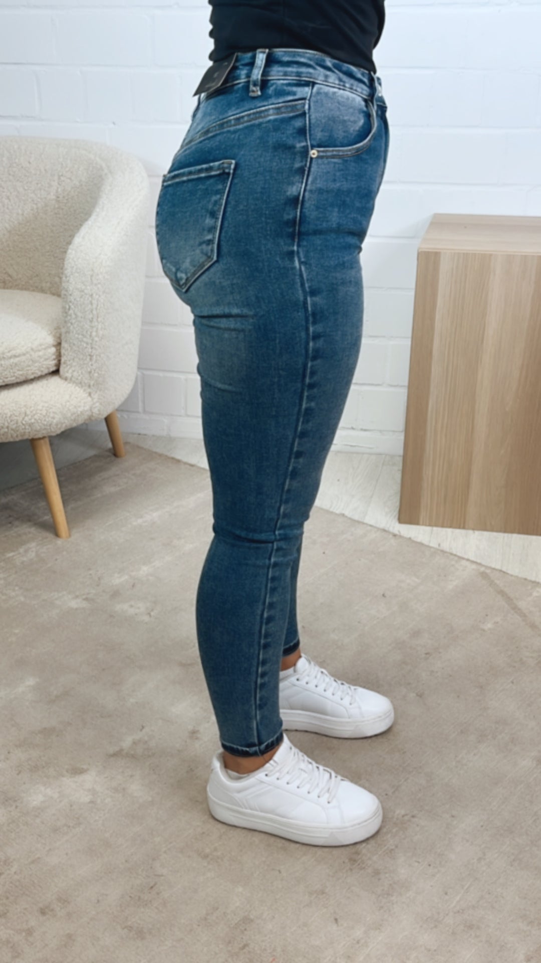 schlichte high - waist Jeans Hose " T5377-14 " / mittel blau Art. 12636
