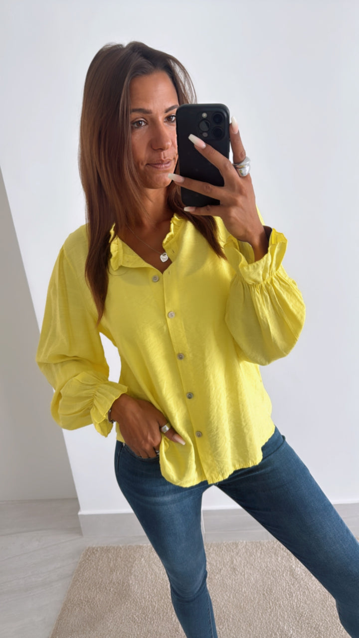 schmale Bluse mit Volant Ausschnitt / knalliges gelb Art. 10783