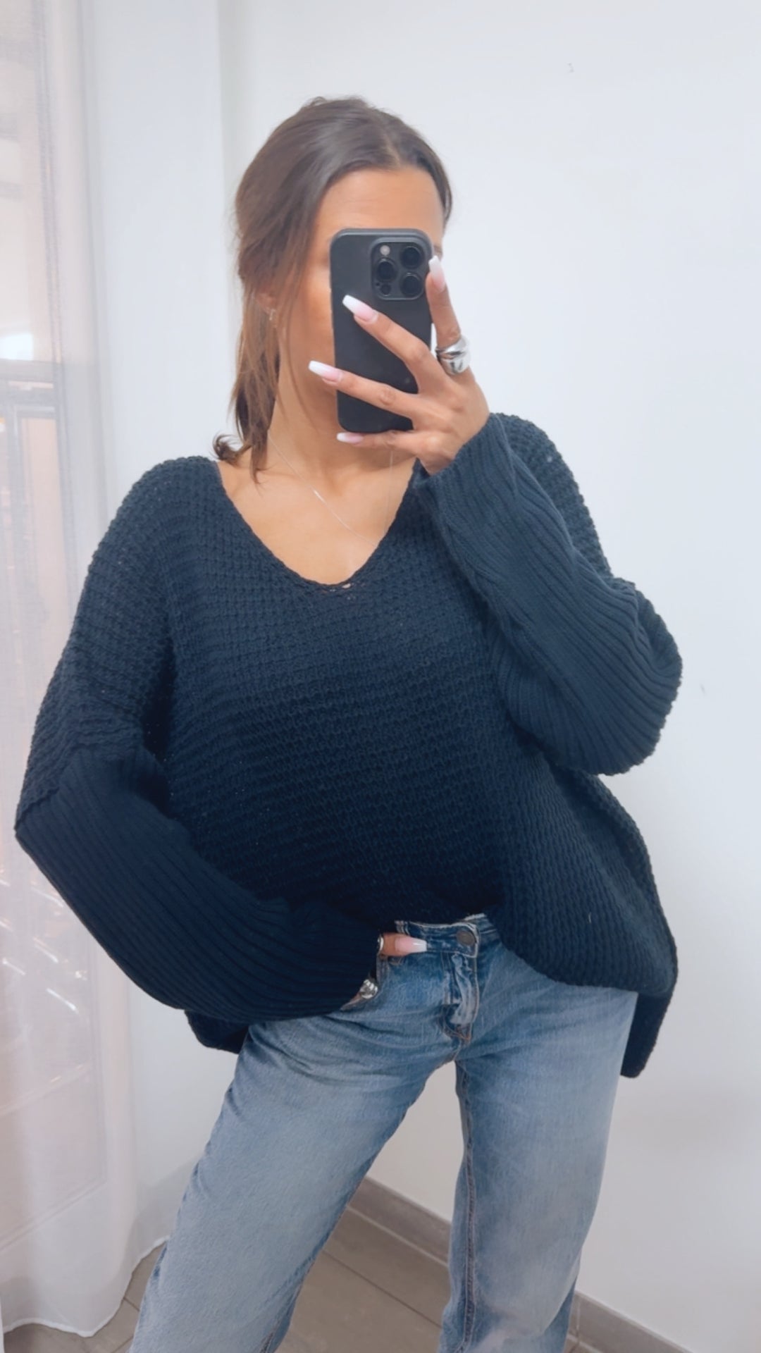 grober Strick Pullover, engere Ärmel, V-Ausschnitt / dunkel blau Art. 11230