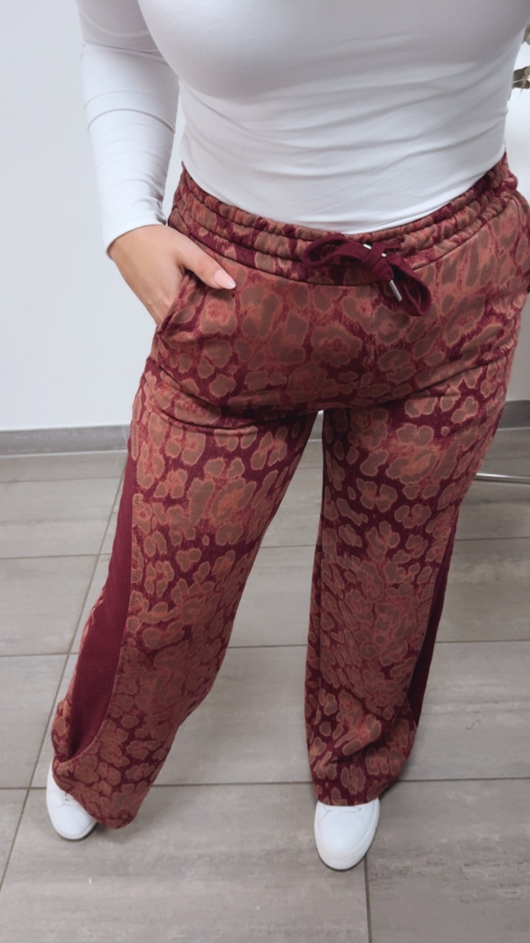 LEO elastische Stoff Hose / bordeaux rot - hell braun - camel Art. 13161