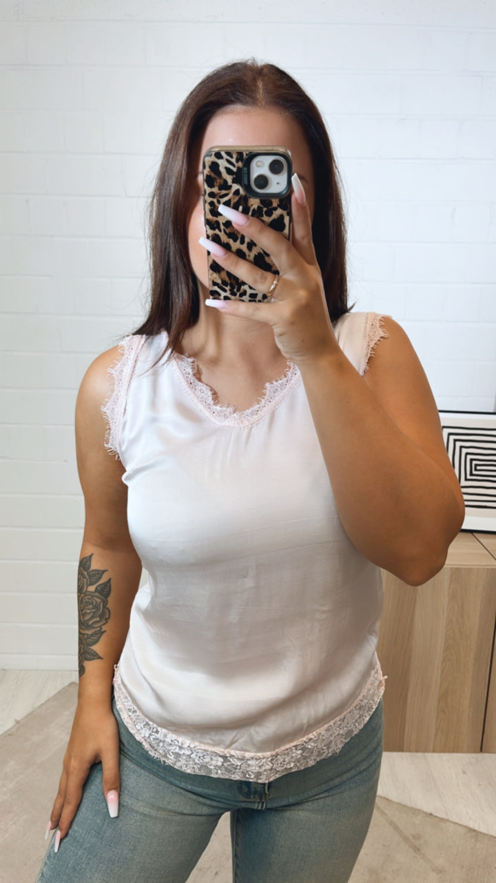 SPITZEN Top im Viskose - Seiden Mix / rosa Art. 11237