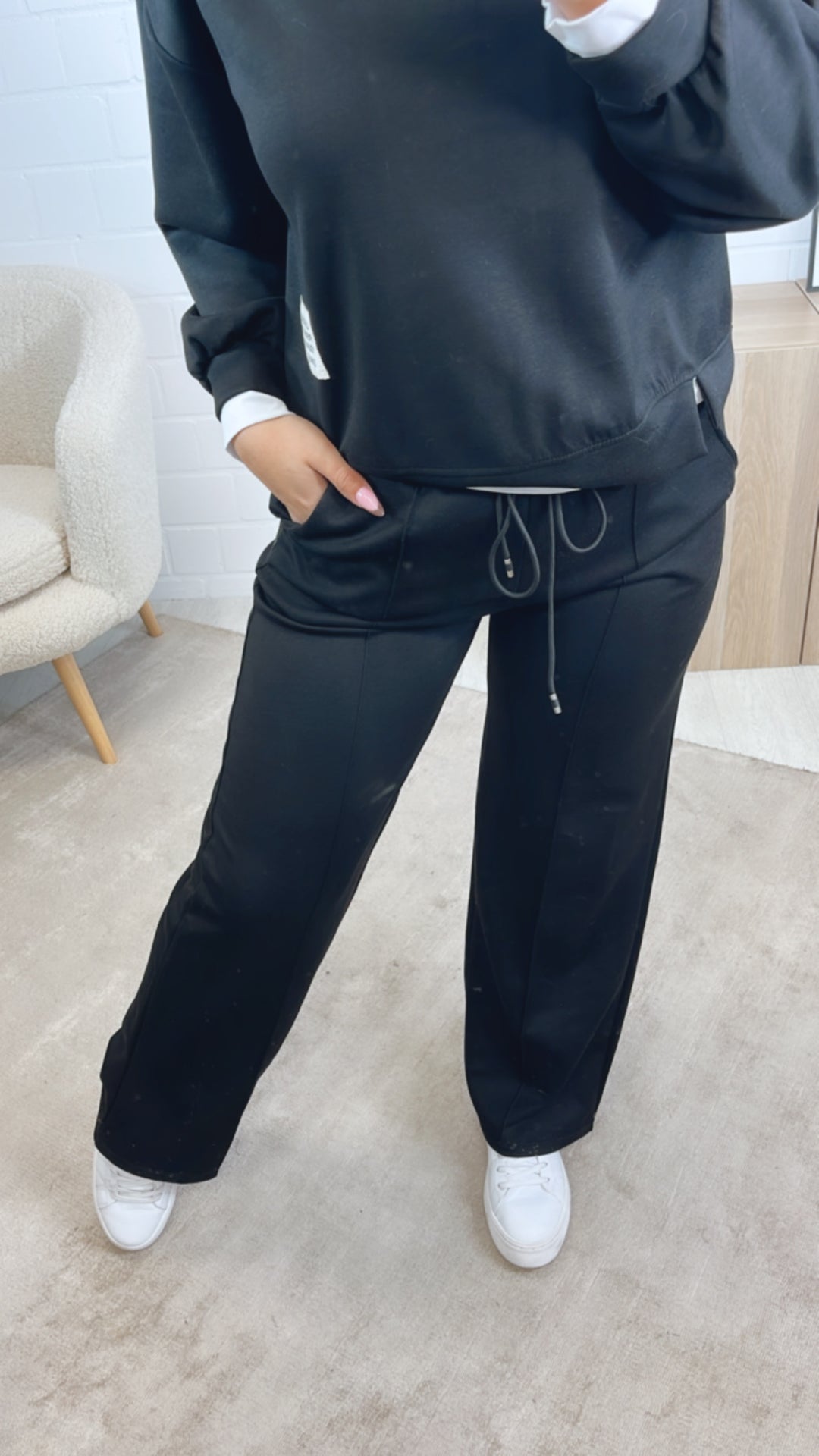 Zweiteiliges Set aus Hose und Pullover mit Bluseneinsatz Your