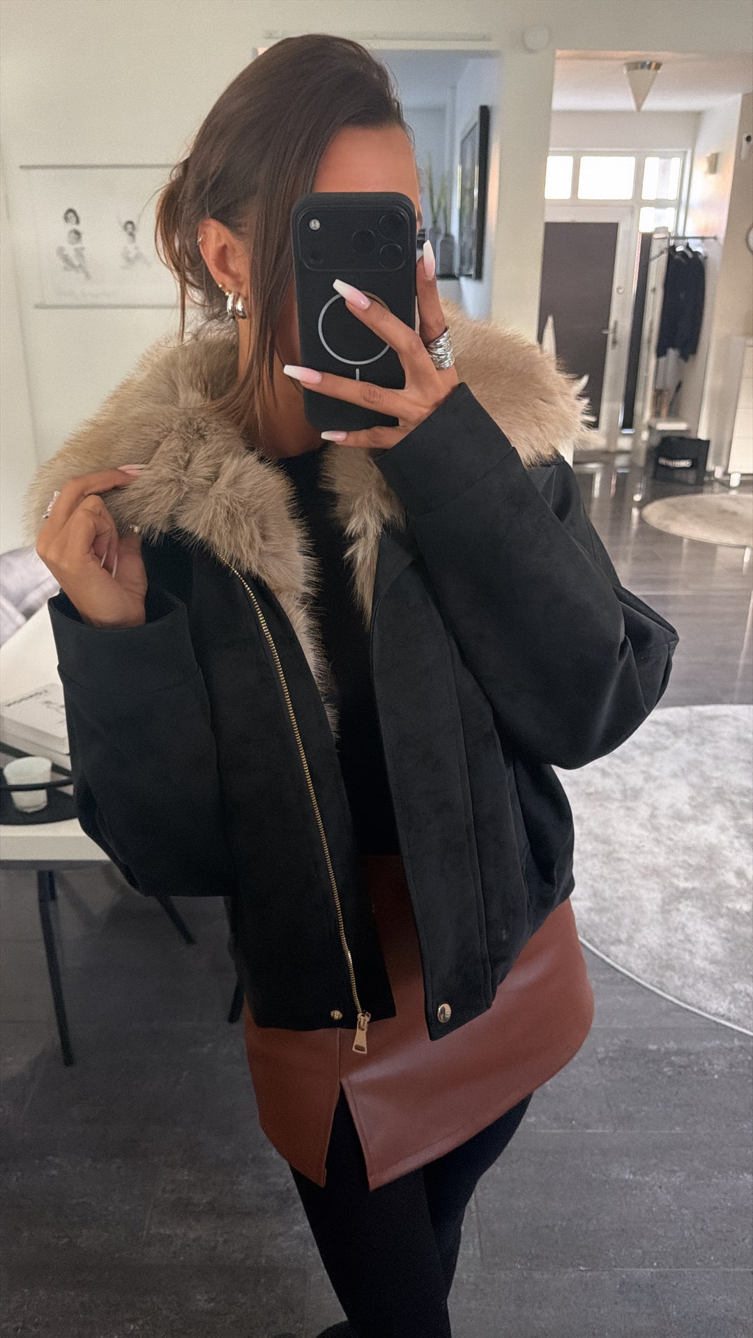 Kunstfell Jacke in matter Lederoptik / schwarz Art.16387