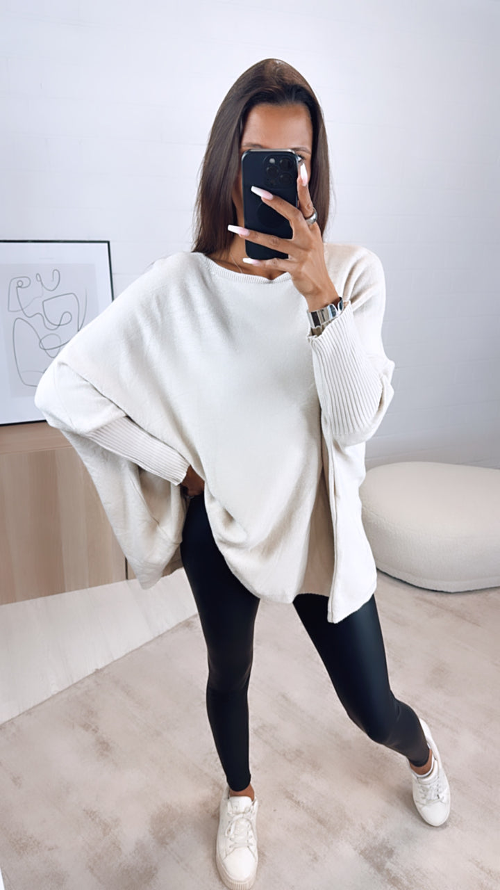 ultra weicher Pullover mit Fledermausärmeln / beige Art. 6861