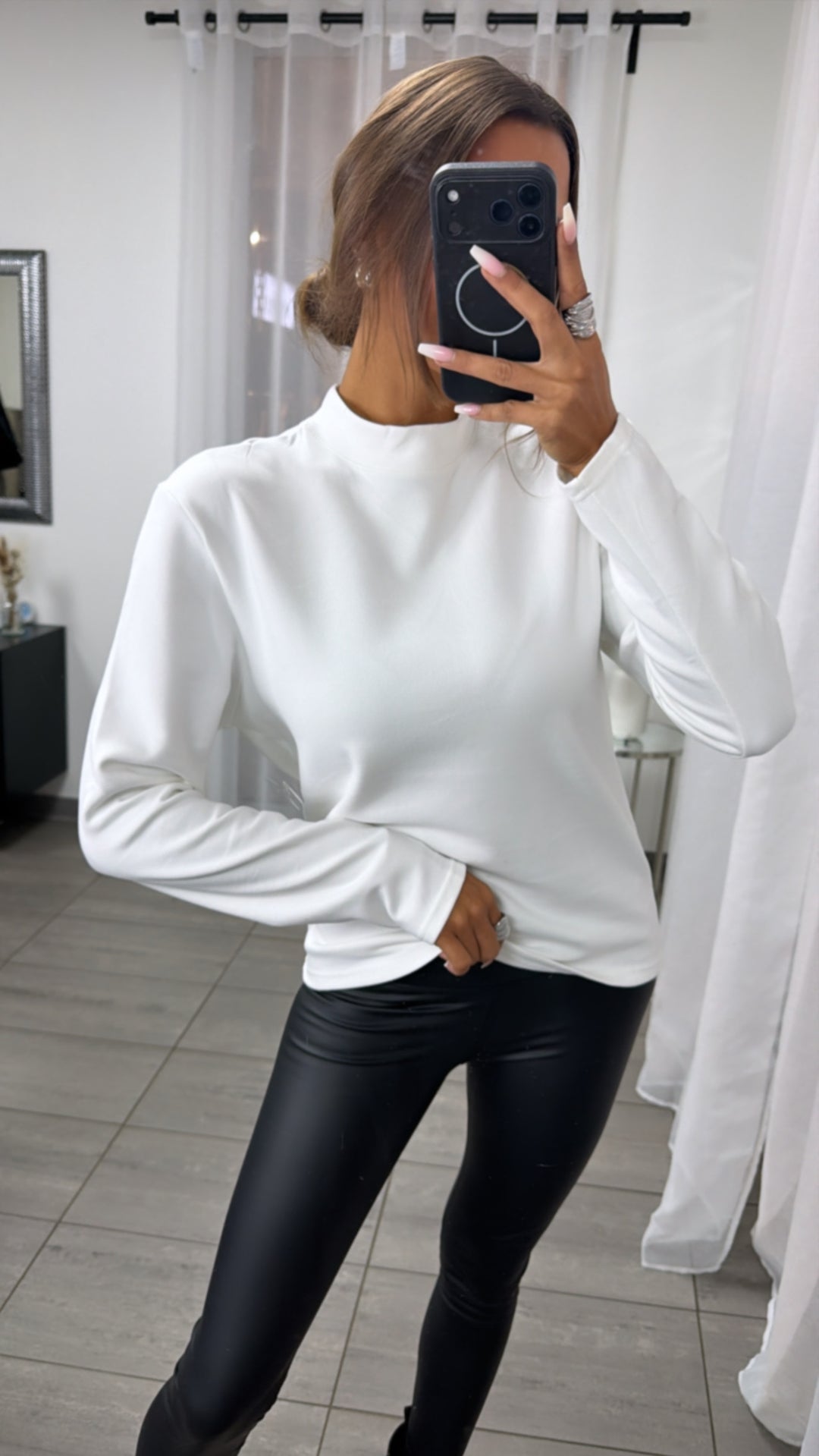 Softer Oversize Long Pullover mit leichtem Stehkragen / weiß Art.16385