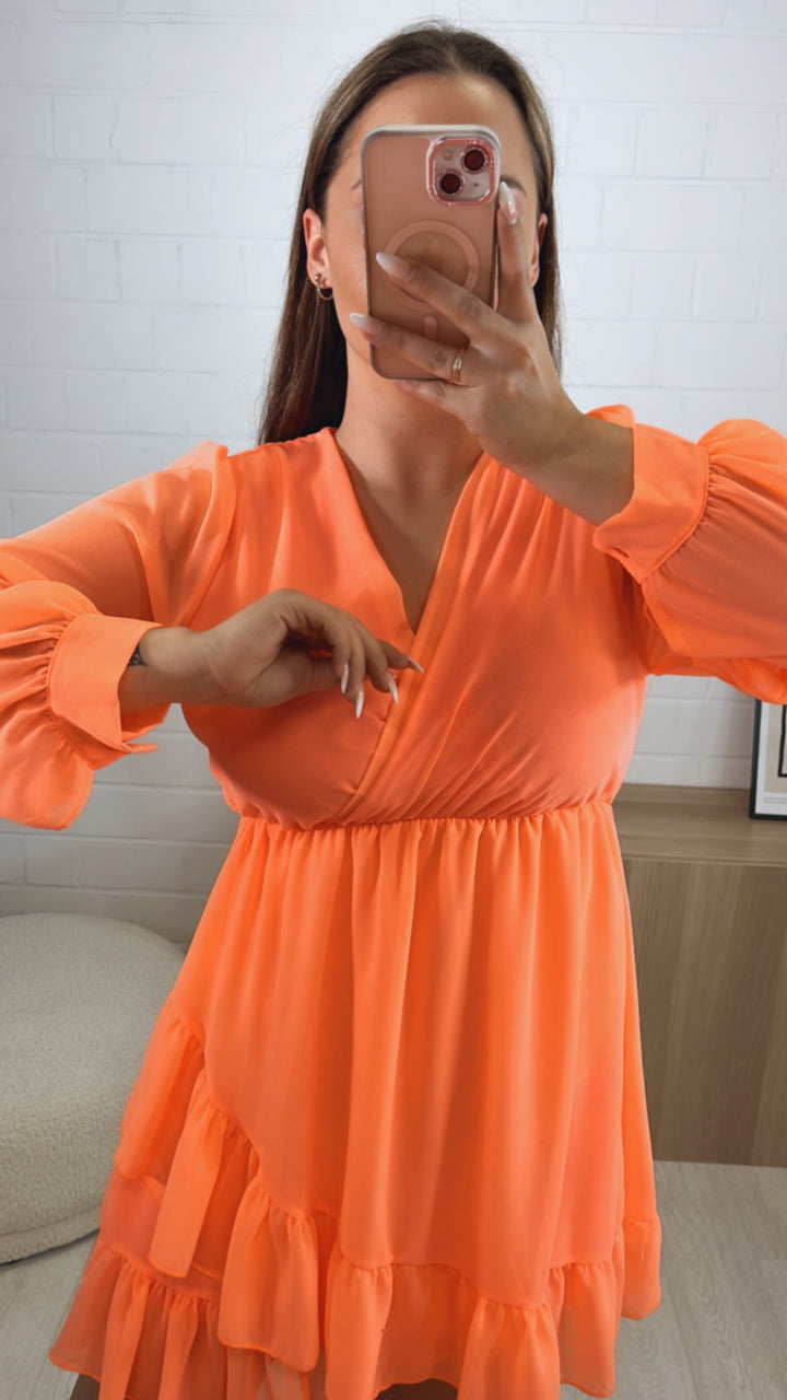 Chiffon Kleid in Wickeloptik / neon coral Art. 9790