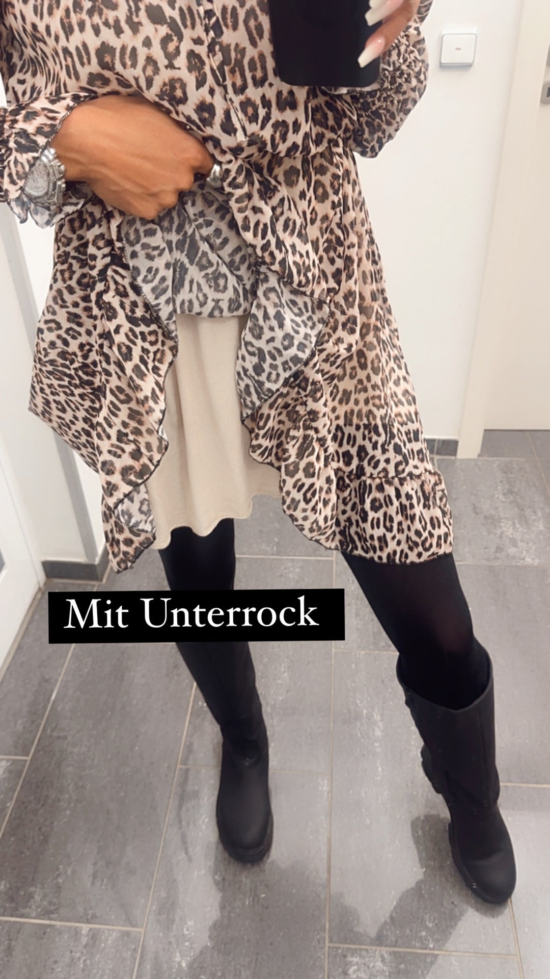 Kleid mit Gummibund im Taillenbereich / Leo DUNKEL Art. 7906