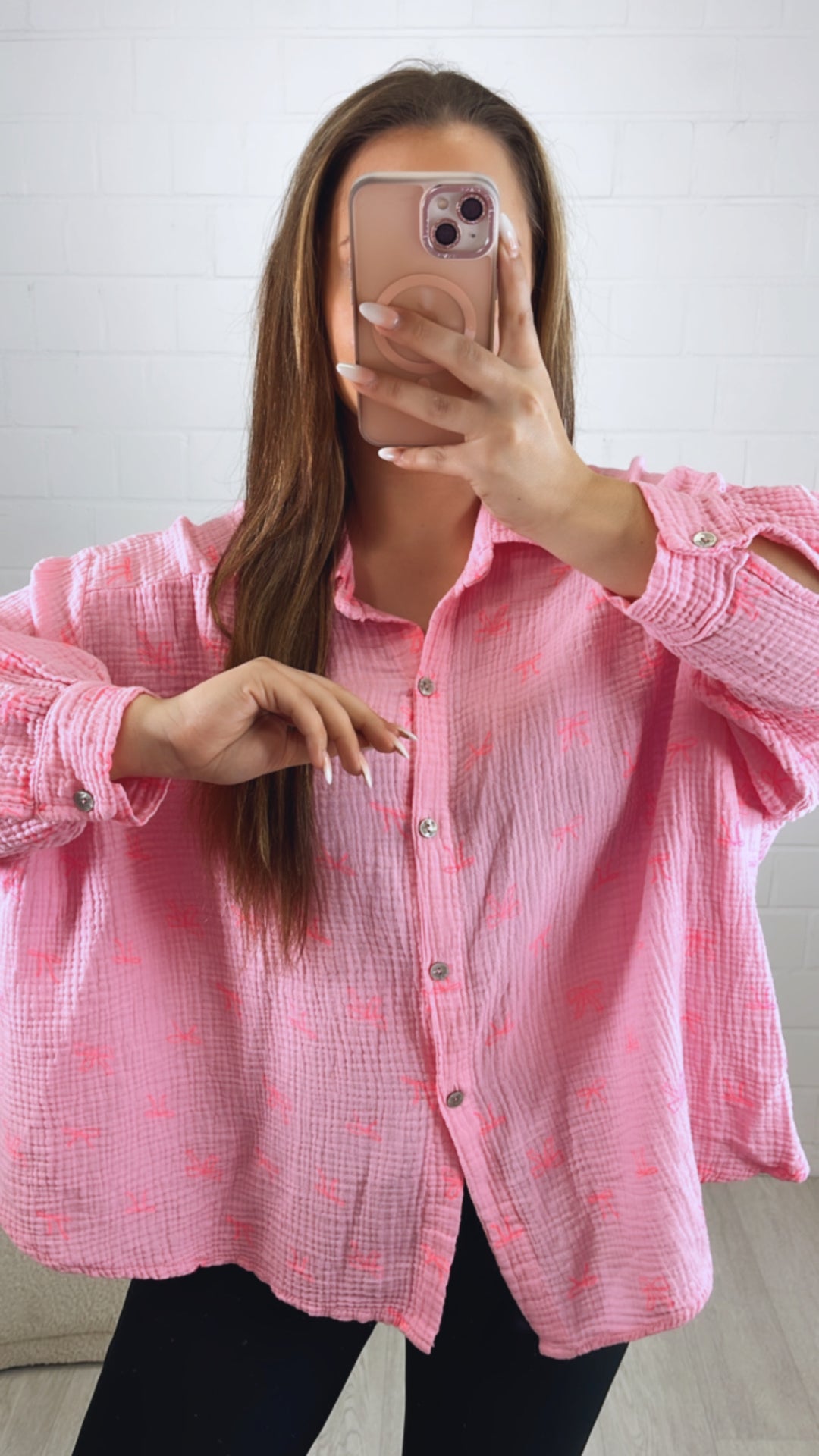 SCHLEIFEN KURZE Oversize Musselin Bluse / soft pink - neon pink Art. 10108