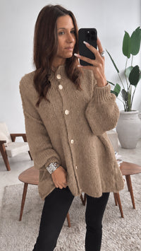 Kuschel Cardigan mit goldenen Knöpfen / Caramel  Art. 8538