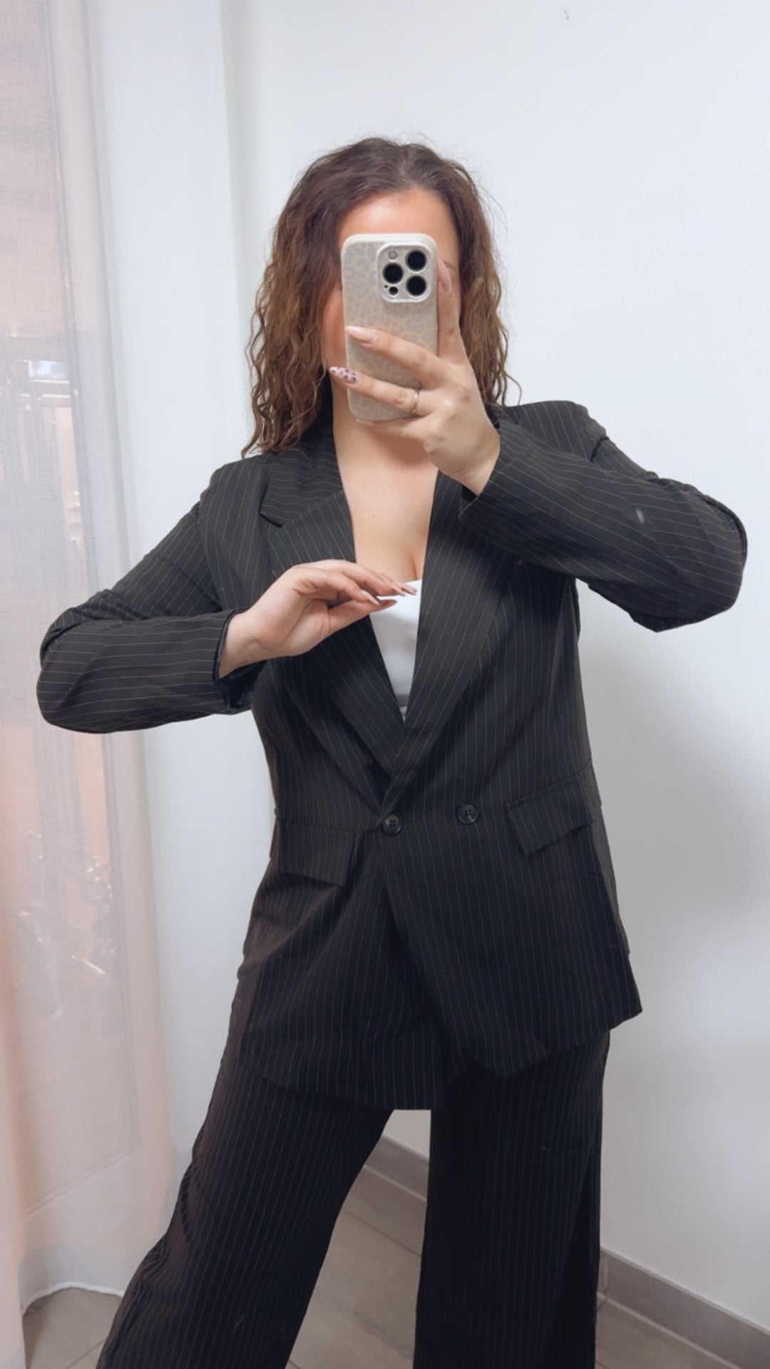 NADELSTREIFEN Set aus Blazer mit Knöpfen und Hose / schwarz - weiss Art. 14107