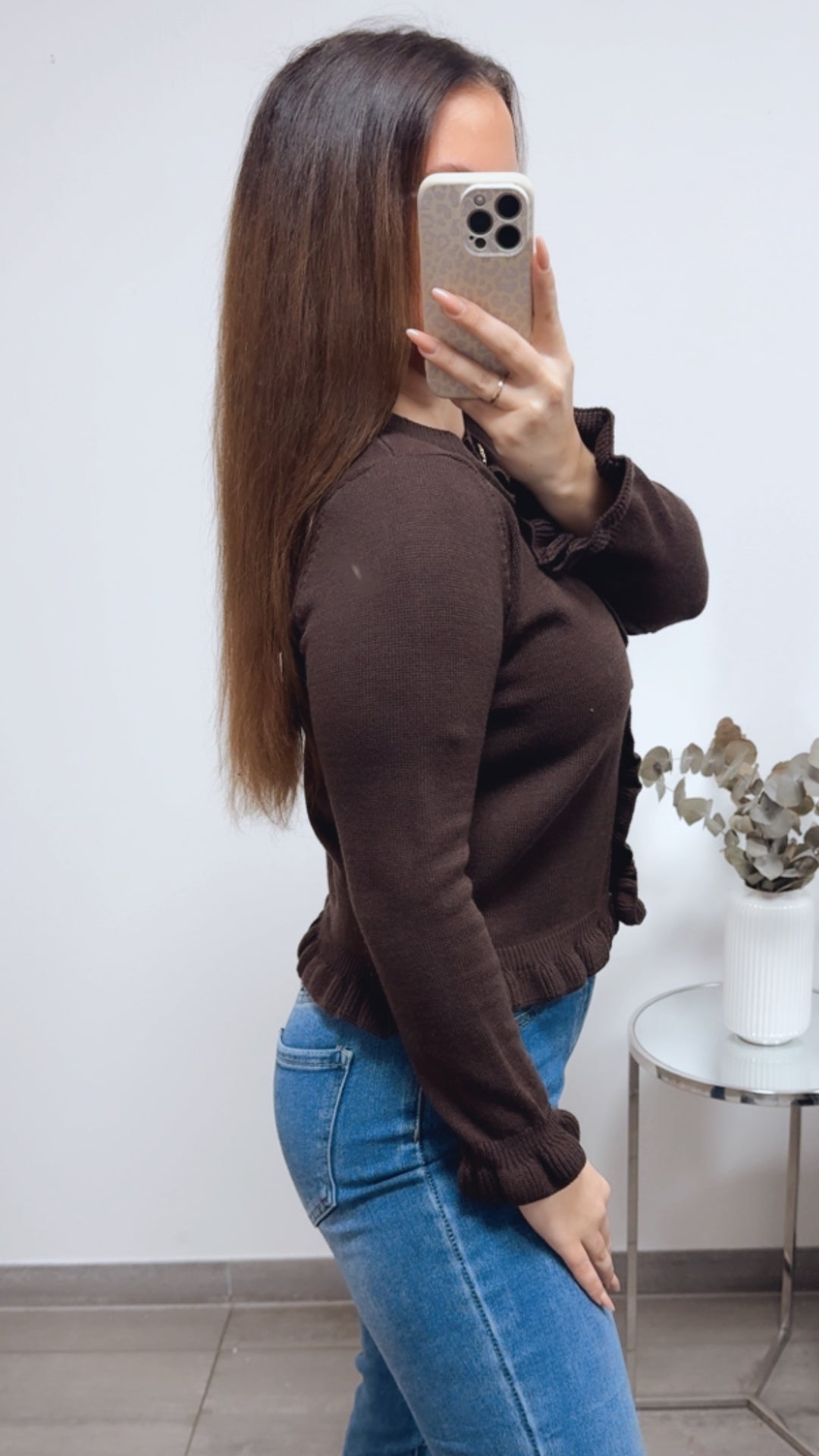 VOLANT leichter Strick Cardigan, goldene Knöpfe / dunkel braun Art. 13813