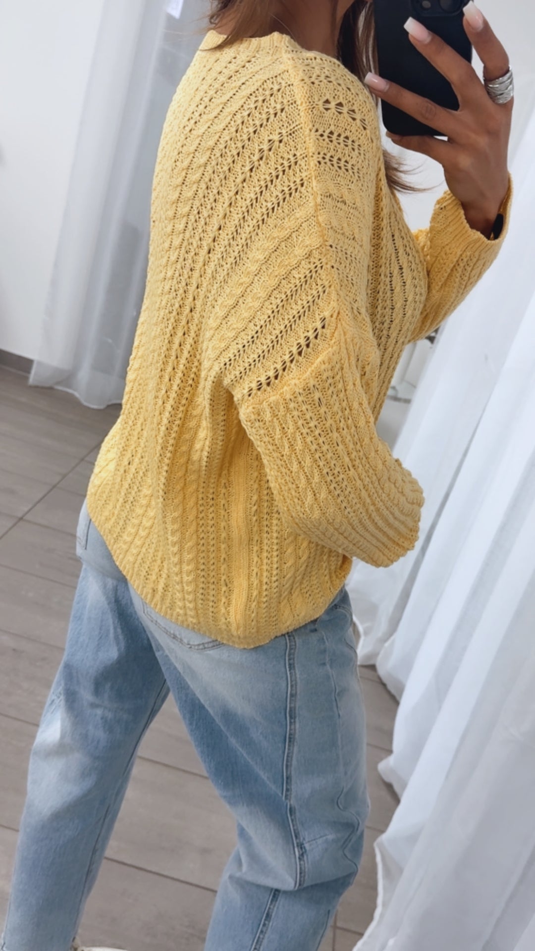 leichter Strick Pullover mit Zopfmuster / gelb Art. 14900