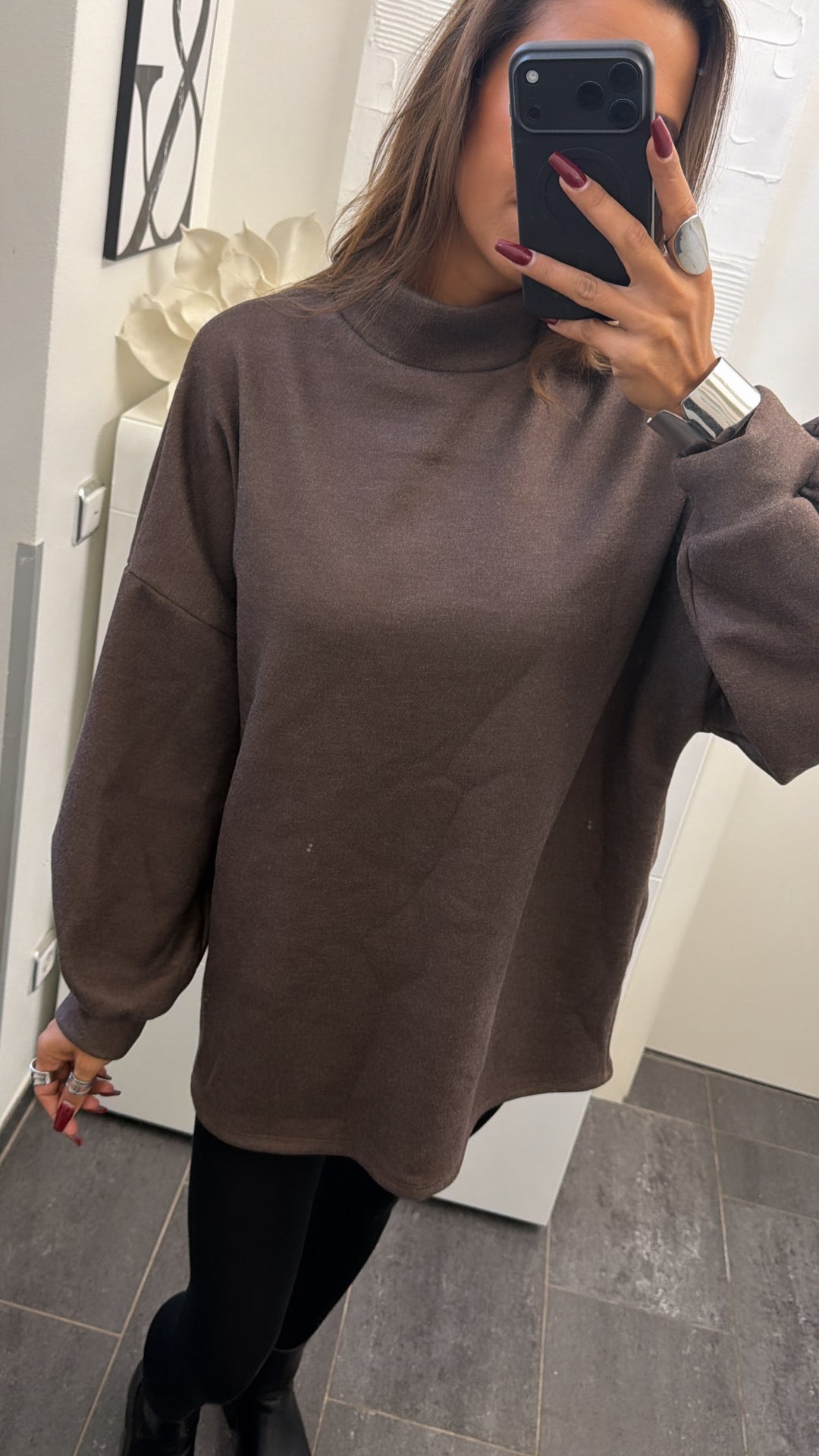 gefütterter oversize Pullover mit Stehkragen / braun Art. 16521