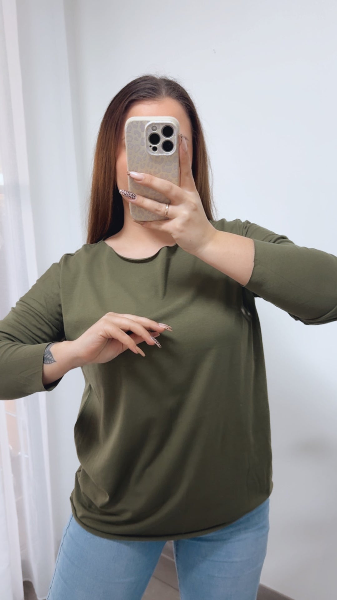 Baumwoll Basic Langarm Oberteil / khaki Art. 14241