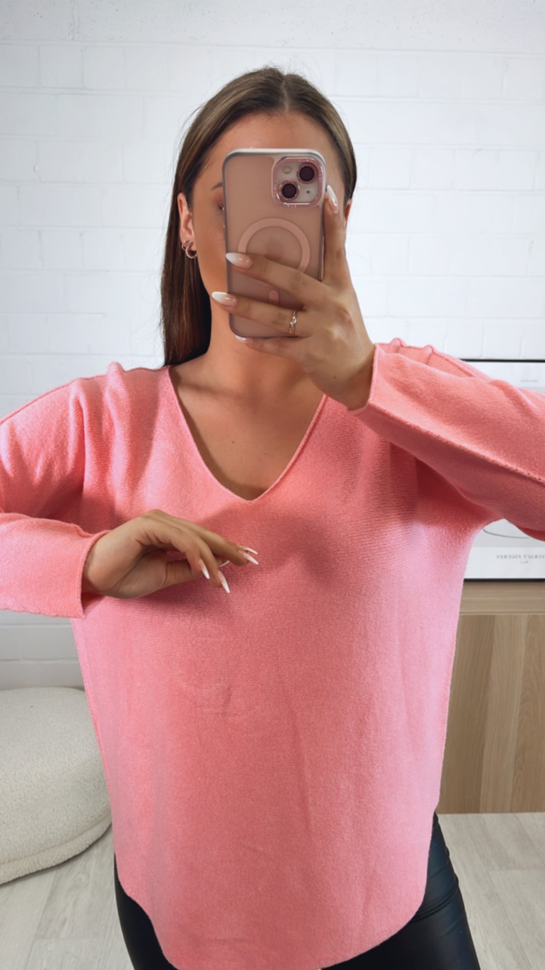Leichter, super weicher Pullover, V-Ausschnitt / soft pink Art. 9512