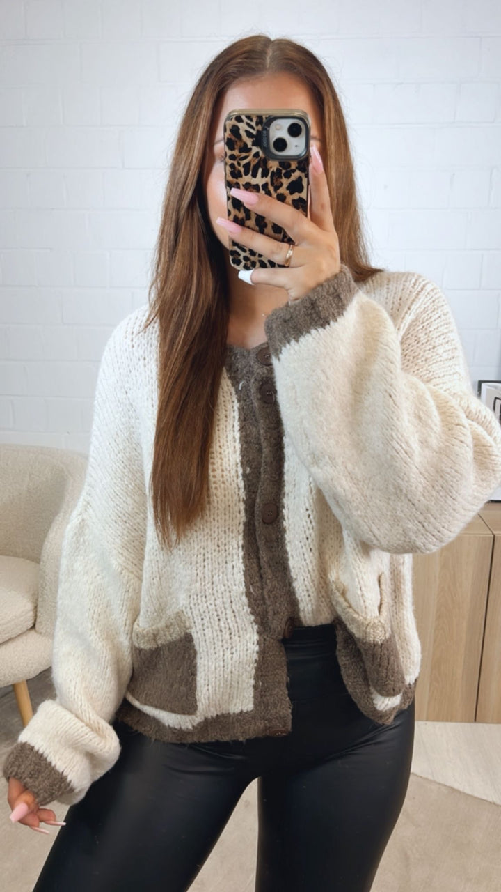 dreifarbiger Cardigan / creme - braun meliert - beige Art. 12499