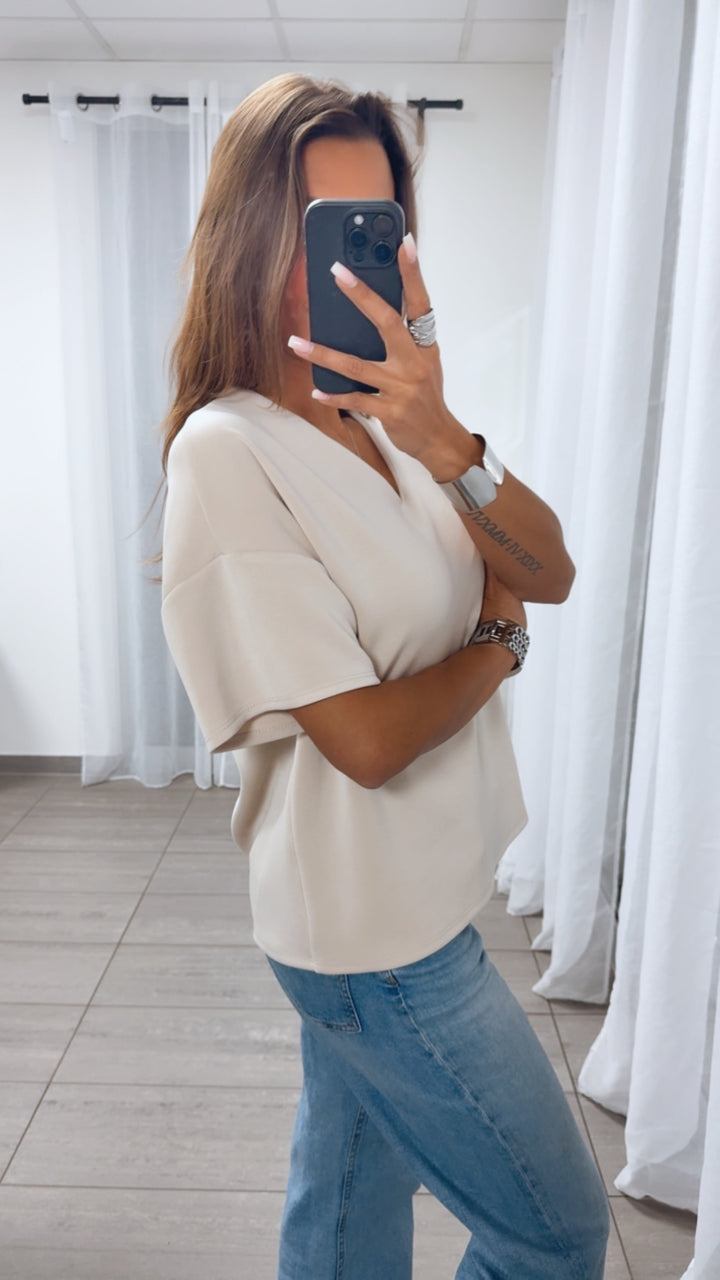 V-Ausschnitt Butterstoff T-Shirt / beige Art. 14881