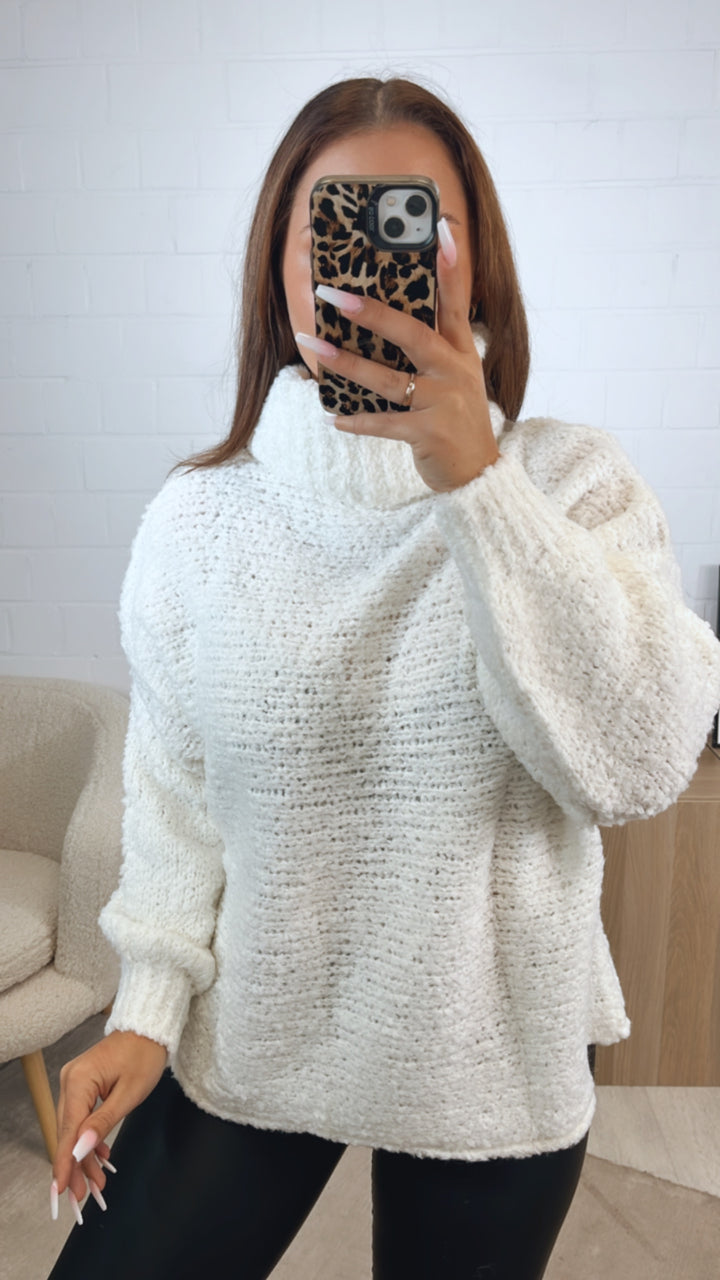 TEDDY Pullover mit Rollkragen / weiss Art. 5220