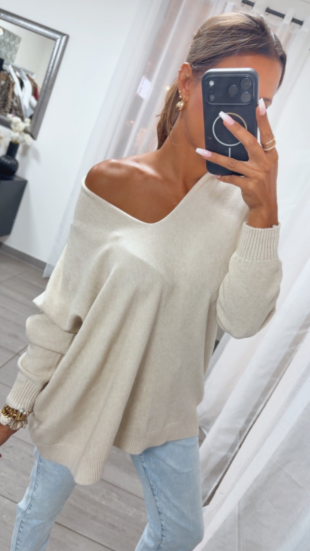 Viskose Mix Pullover mit V-Ausschnitt / beige Art. 16239