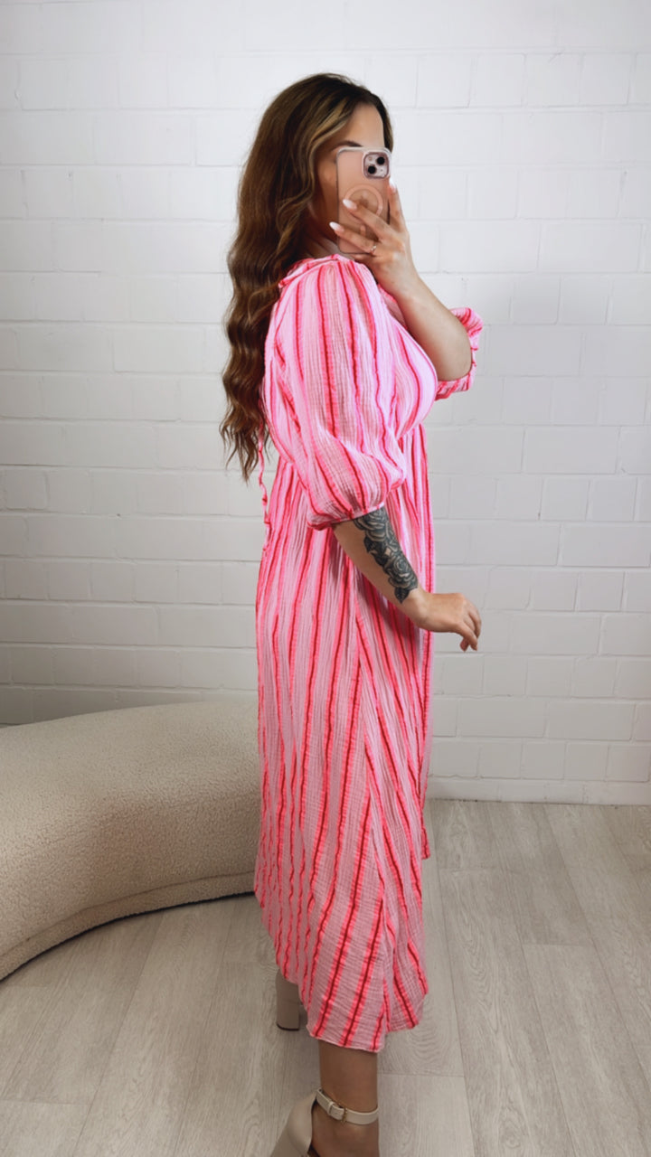 STREIFEN (Midi-) Musselin Kleid, V-Ausschnitt, 3/4 - Ärmel / rosa - neon pink - rot Art. 10005