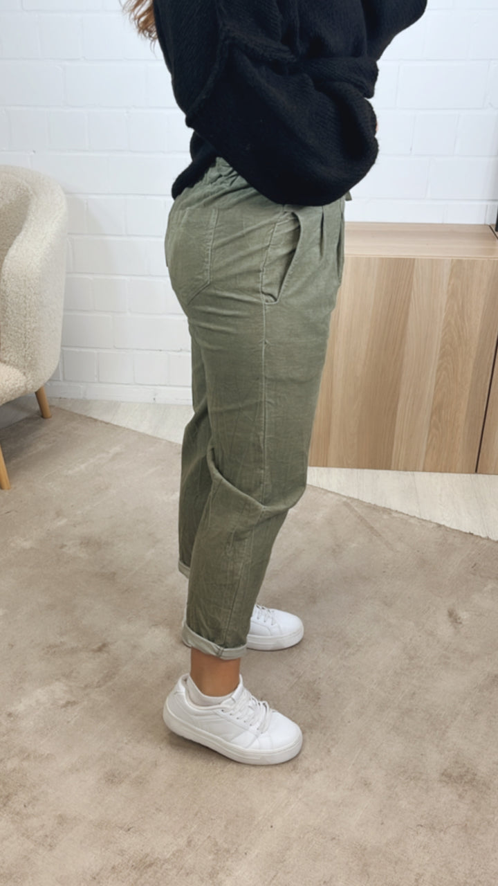 lockere Knitter Optik Hose im Velours Look / soft khaki Art. 12860