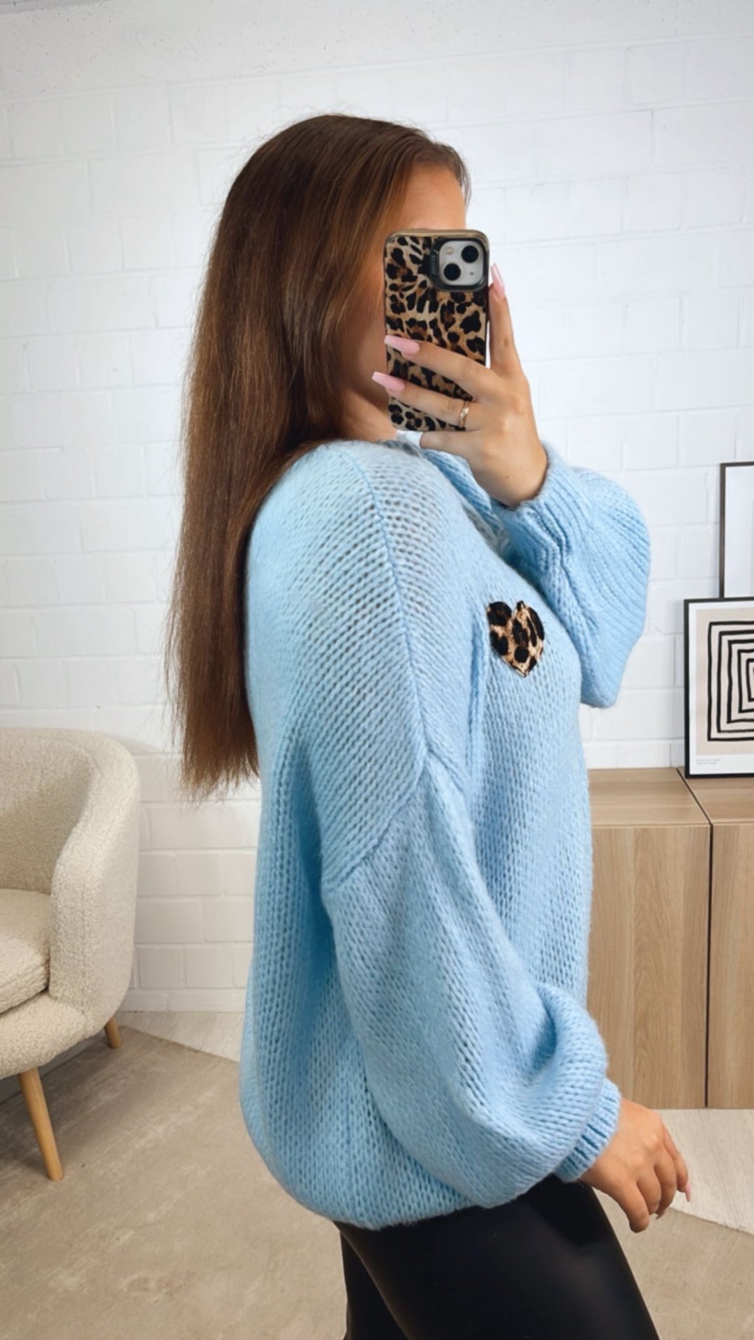 Strick Cardigan mit Leo Herz / hell blau Art. 12531