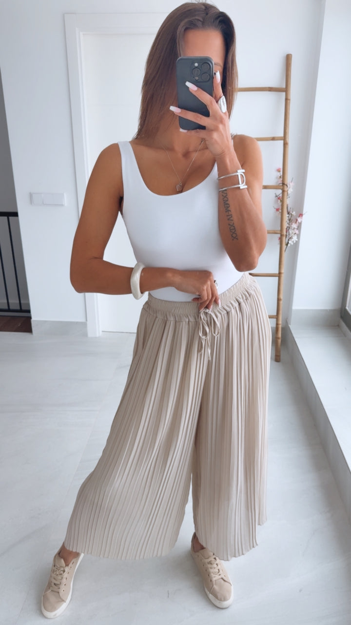 Plissee Hose / beige Art. 0525