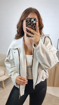 TREND Loose Fit Jacke in Velours Optik, Leo Akzente / creme Art. 12595