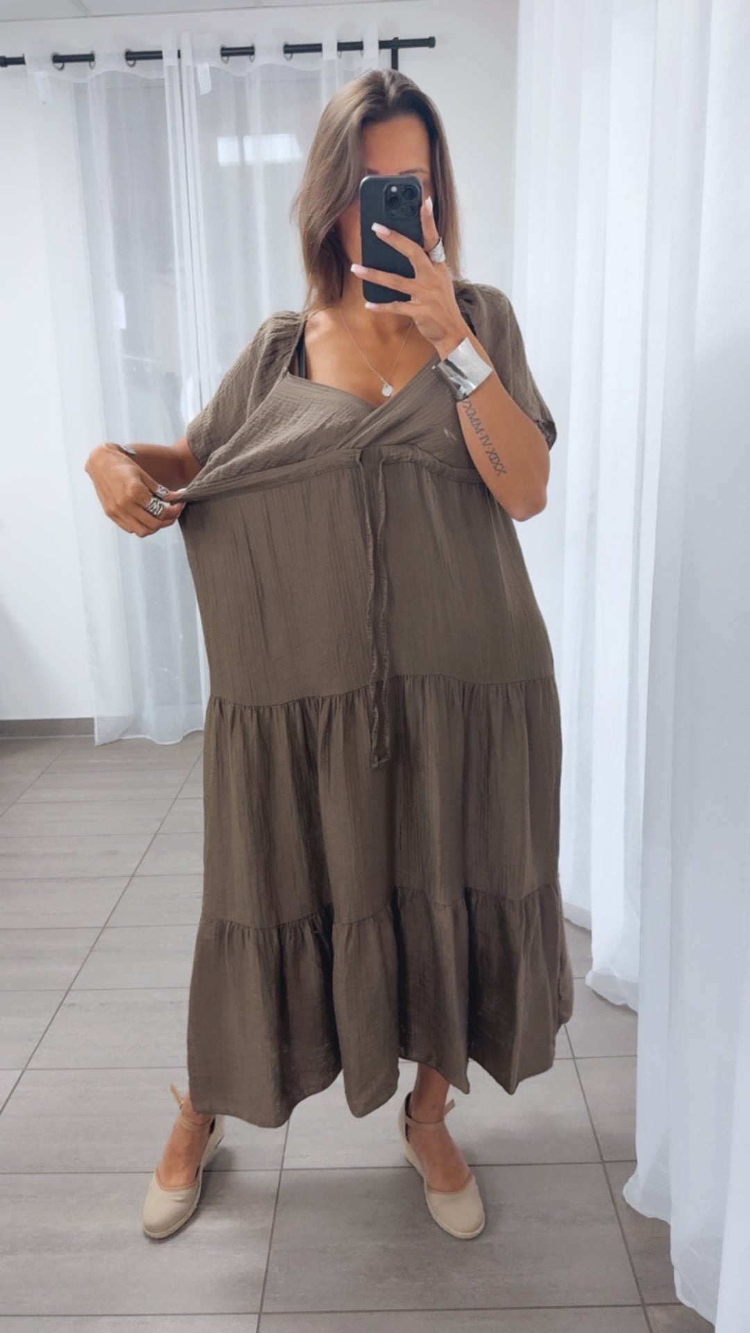 Maxi Lyocell Kleid mit verstellbarem Brustbereich / braun Art. 14906