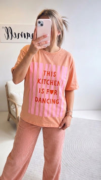 Oversize Shirt " Kitchen Dance " / soft apricot Art. 15530