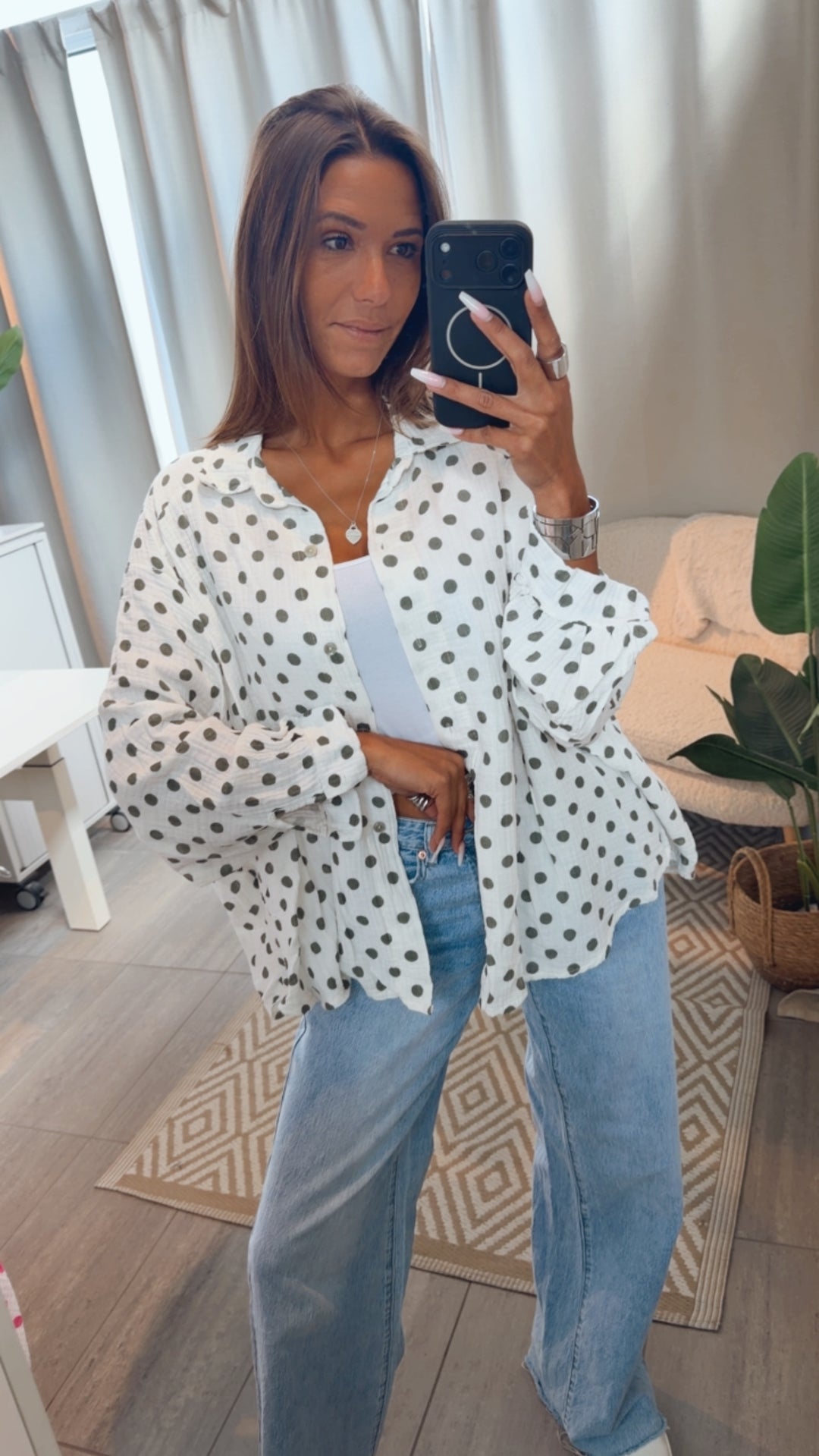 PUNKTE KURZE Oversize Musselin Bluse / weiss - olive Art. 15267
