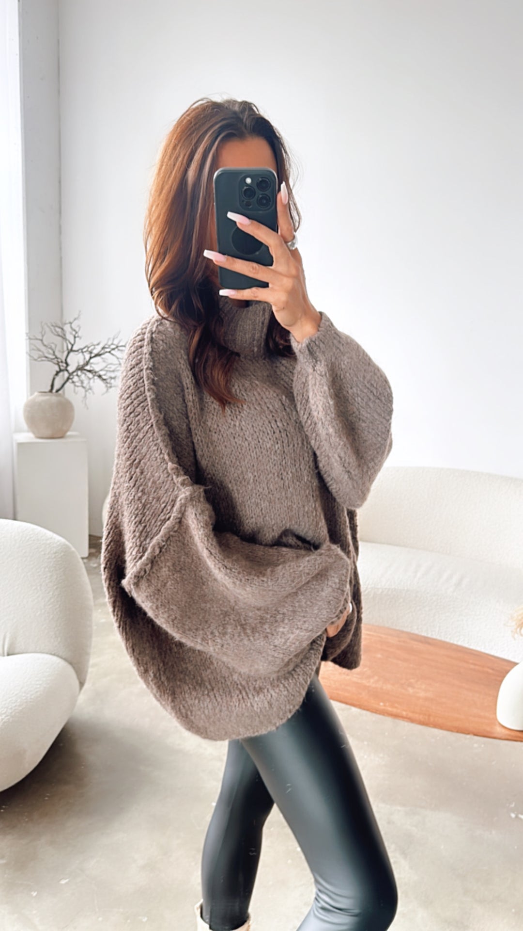 Ultra Oversize Kuschel - Pullover / braun meliert Art. 7703