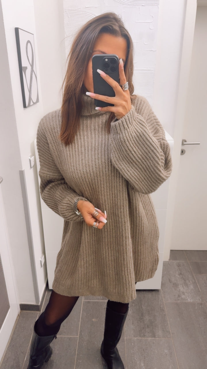 grober Strick Rollkragen Long Pullover / Kleid / taupe Art. 13138