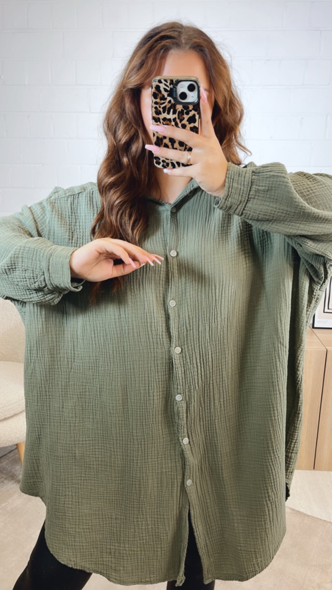 LANGE Oversize Musselin Bluse / khaki Art. 12465