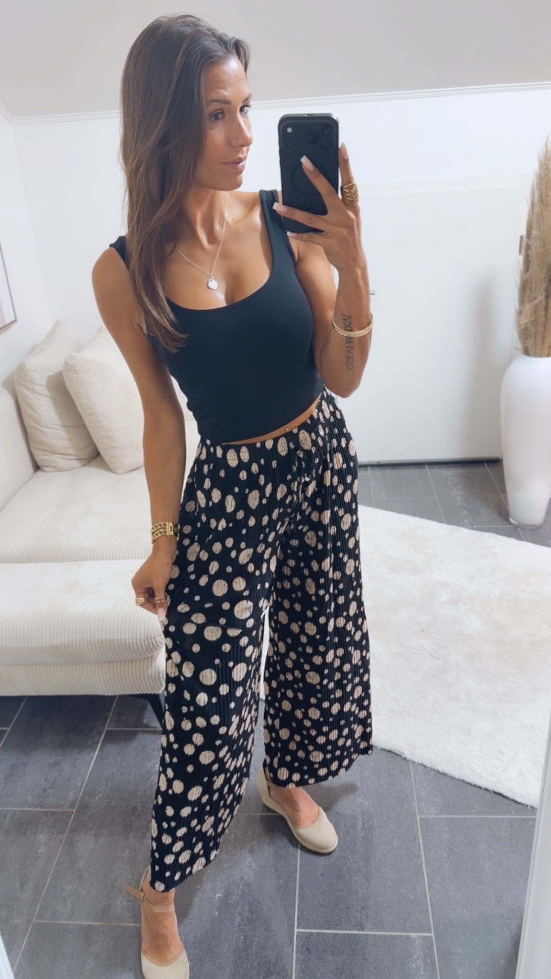 Leichte, plissierte Hose / PUNKTE schwarz beige - Art. 14383