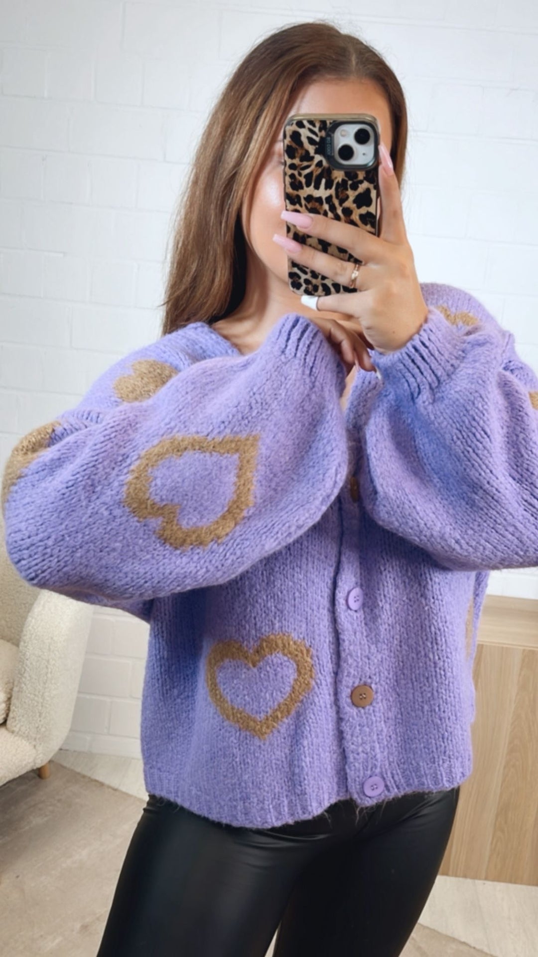 HERZEN Cardigan mit bunten Knöpfen / lila - taupe Art. 12534