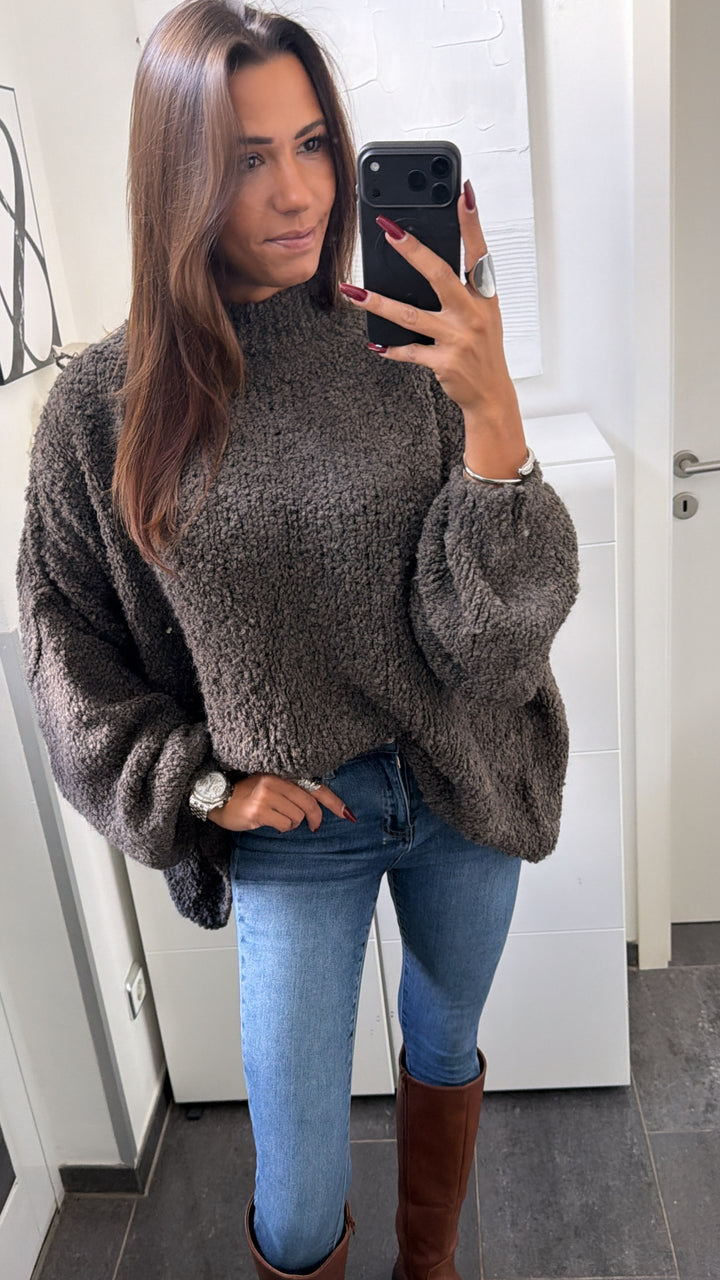 Boucle Oversize Kuschel - Pullover / dunkles taupe meliert Art. 16534