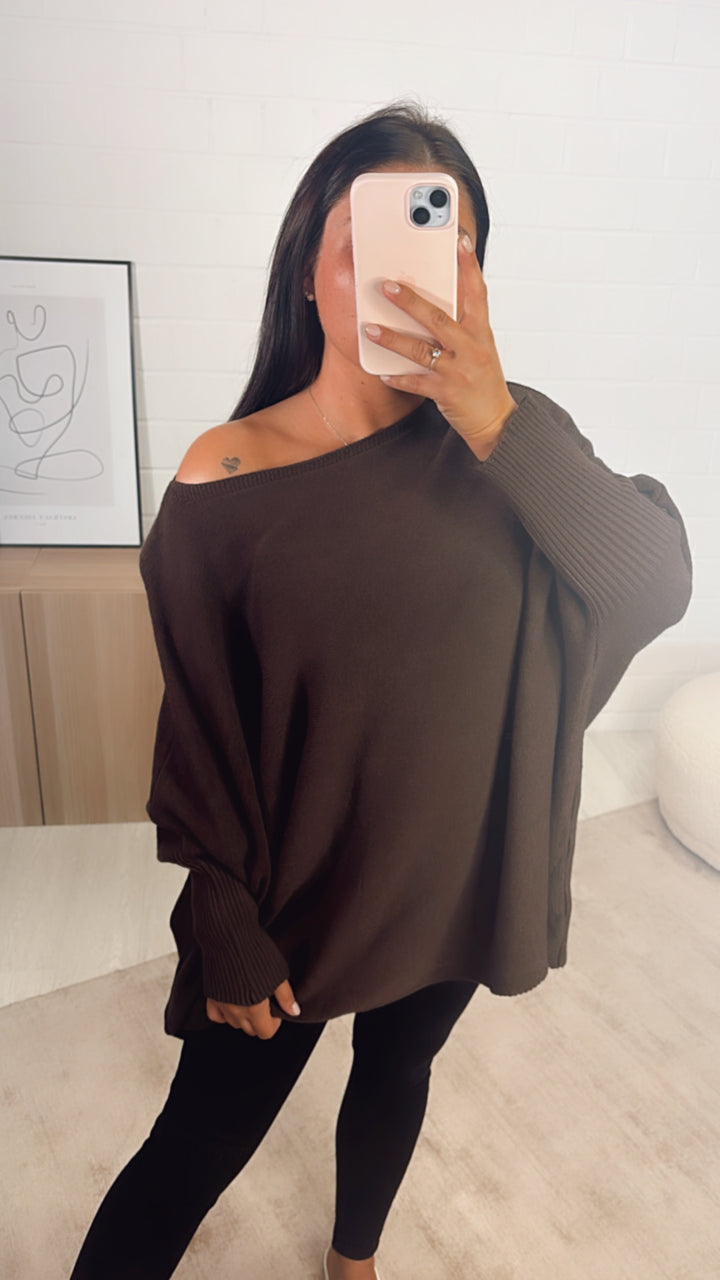 ultra weicher Pullover mit Fledermausärmeln / braun Art. 7361