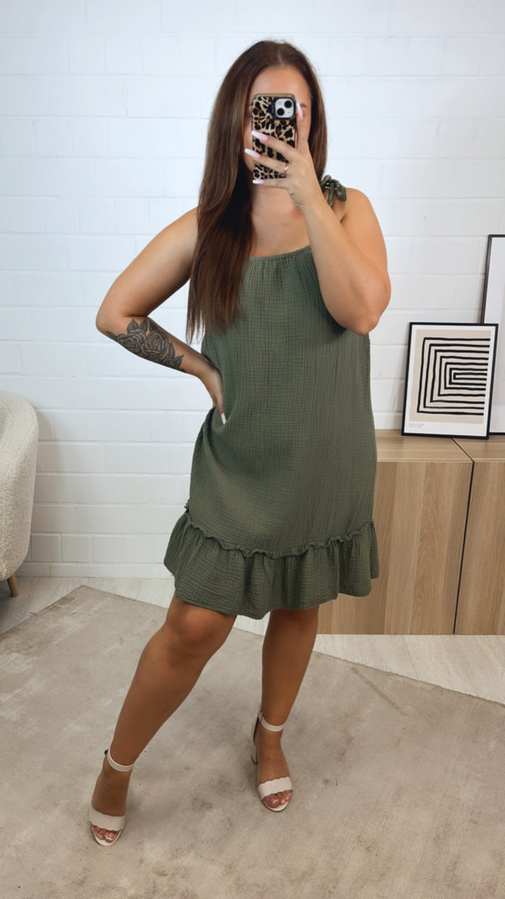 (Midi-) Musselin Kleid mit dünnen Trägern / khaki Art. 12364