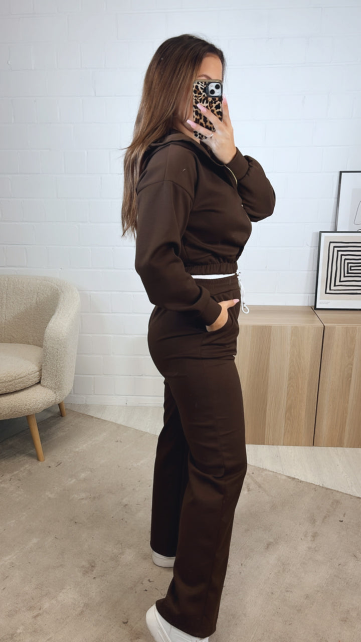 dreiteiliges Set aus Hose, Jacke und Bustier Top " Your outfit can be " / schoko braun Art. 12742