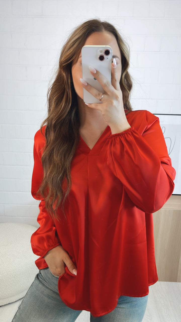 Satin Bluse mit V-Ausschnitt / rot Art. 9123