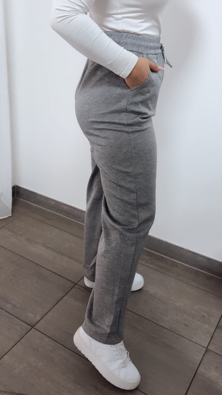 Baumwoll - Viskose - Mix Hose, gradliniges Bein / hell grau Art. 14628