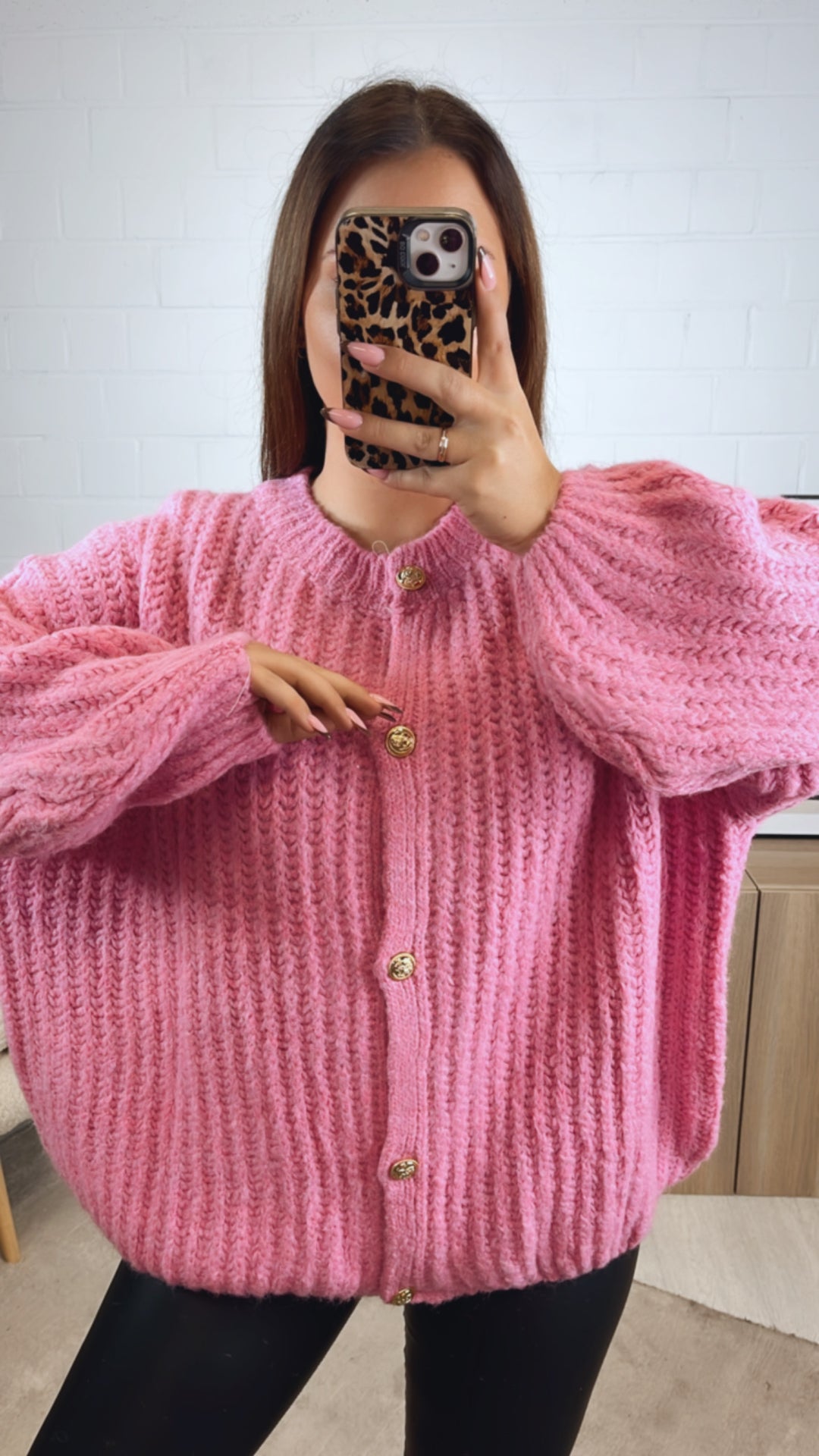 ultra weicher Cardigan mit goldenen Knöpfen / pink Art. 12644