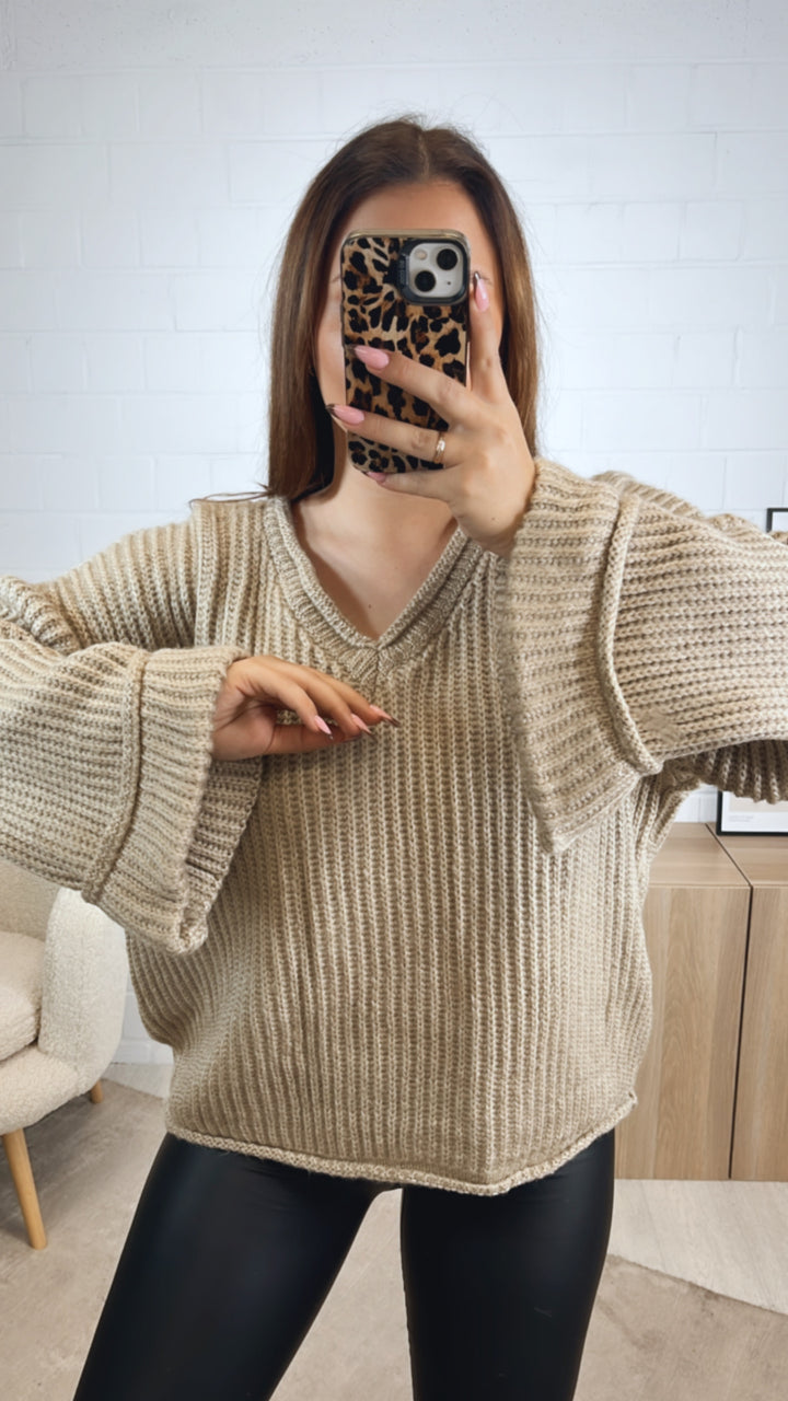 Pullover mit umgeschlagenen Ärmeln / beige Art. 12791