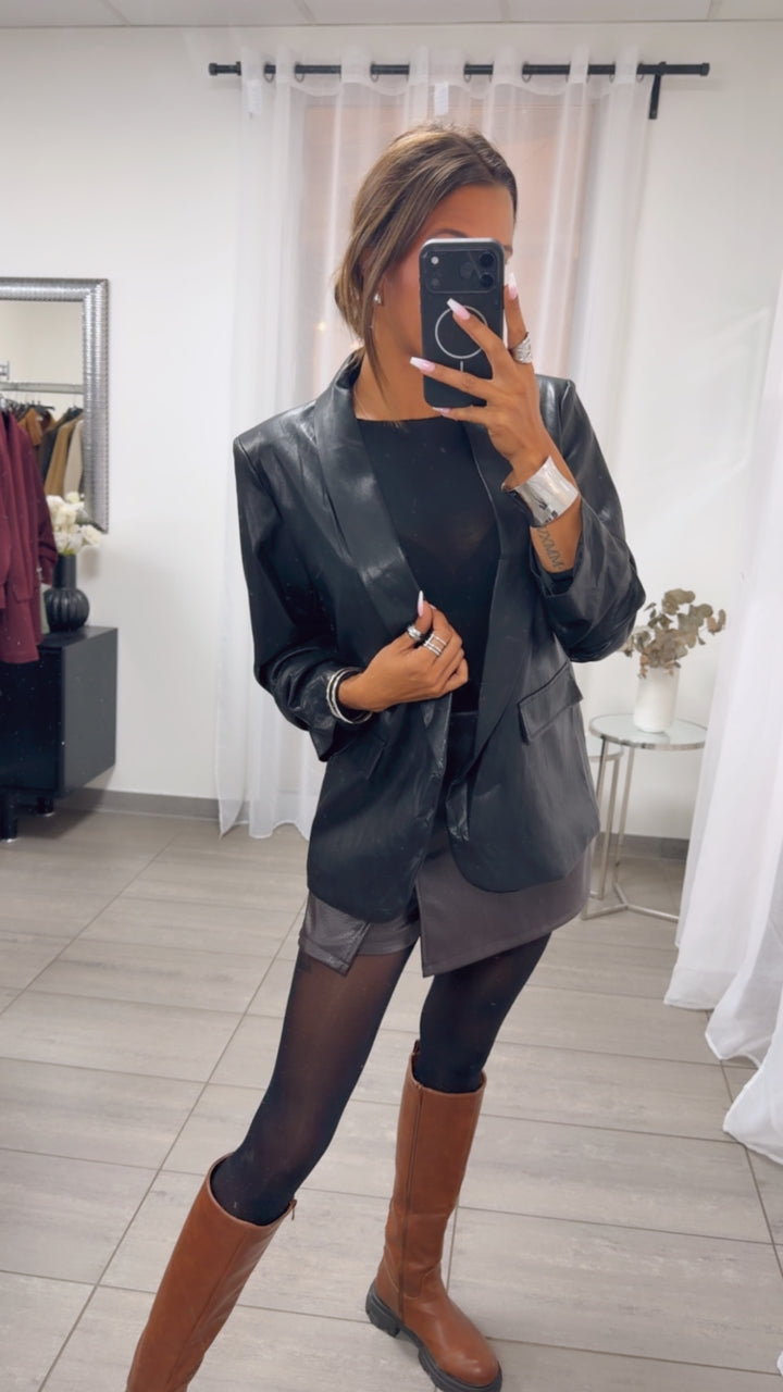 LEDERLOOK GERAFFTE ÄRMEL Blazer / schwarz Art. 16180