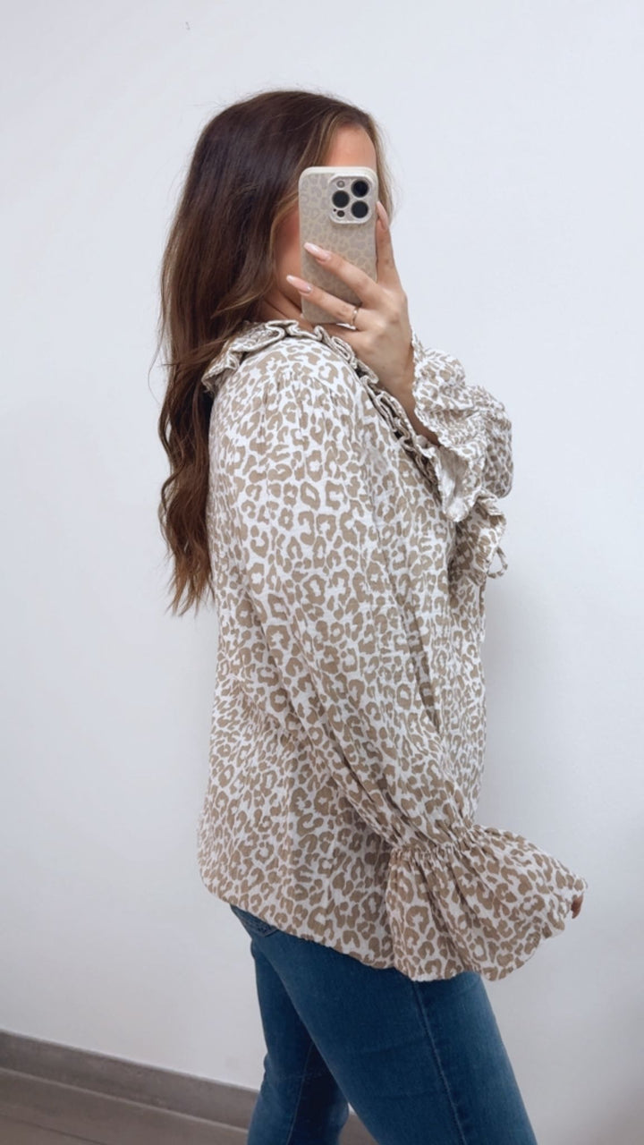 LEO Musselin Bluse mit Volant Ausschnitt / weiss - beige Art. 14732